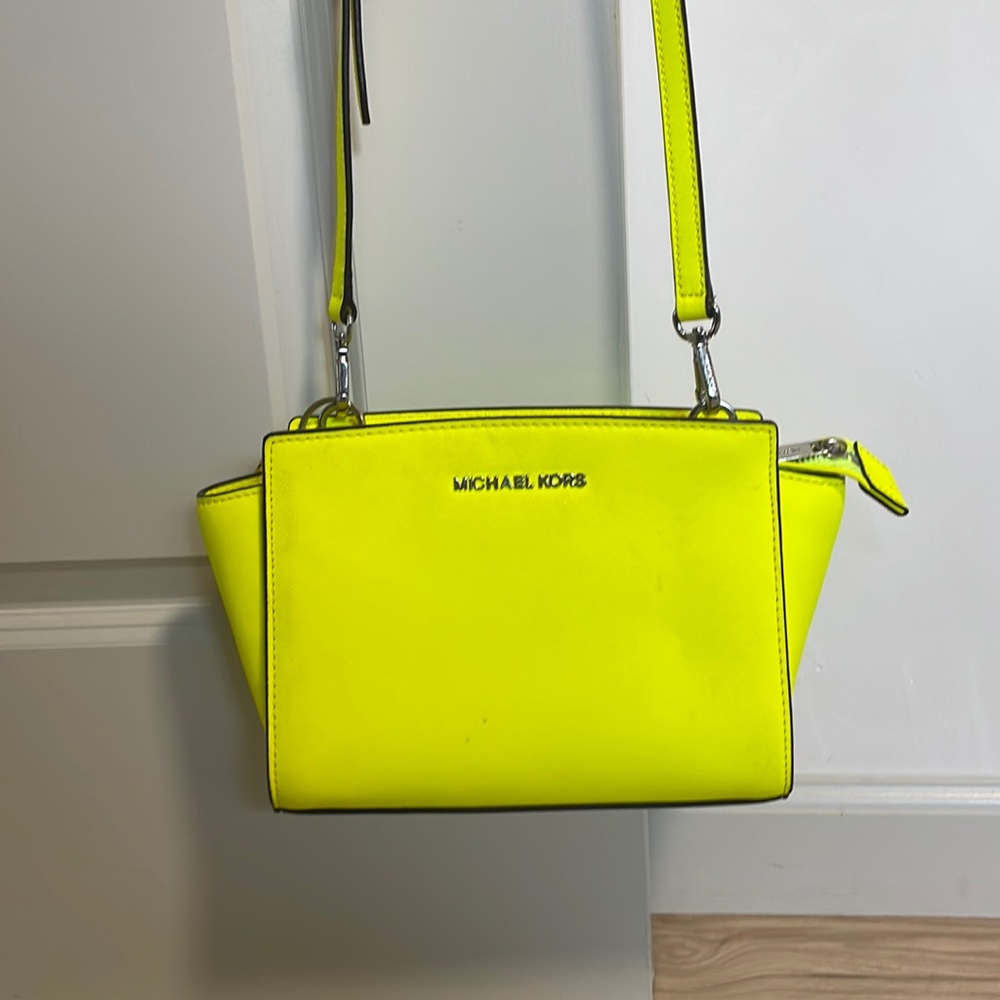 Michael Kors Crossbody Bag